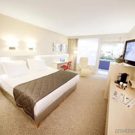 Leiden, An Ihg 4* Leiden