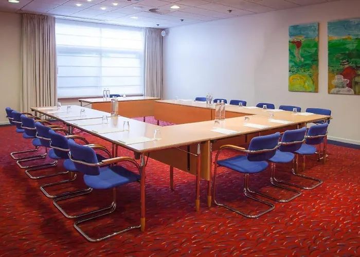 Leiden, An Ihg 4* Leiden